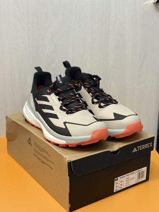 Кроссовки Adidas Terrex