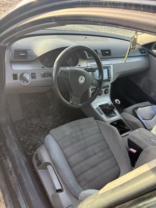 На части Passat B6 2.0 140 CBAB 2010