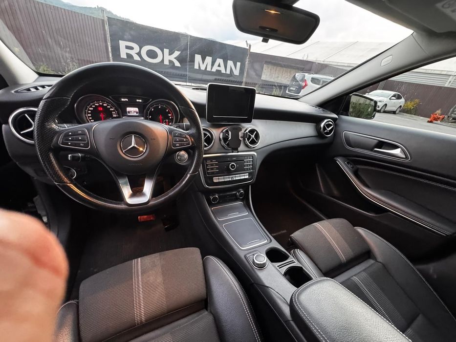 Vand Mercedes GLA 200d 4MATIC aut