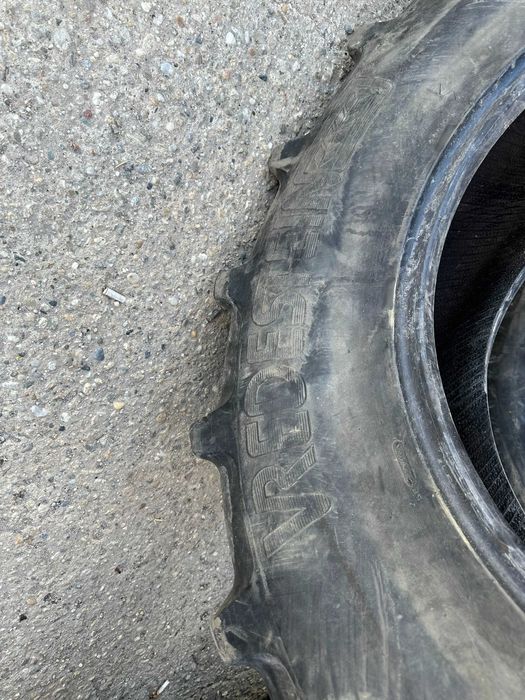 Anvelopa 16.9 R30 Vredestein