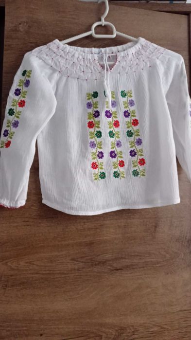 Ie fetița mărimea 98-110