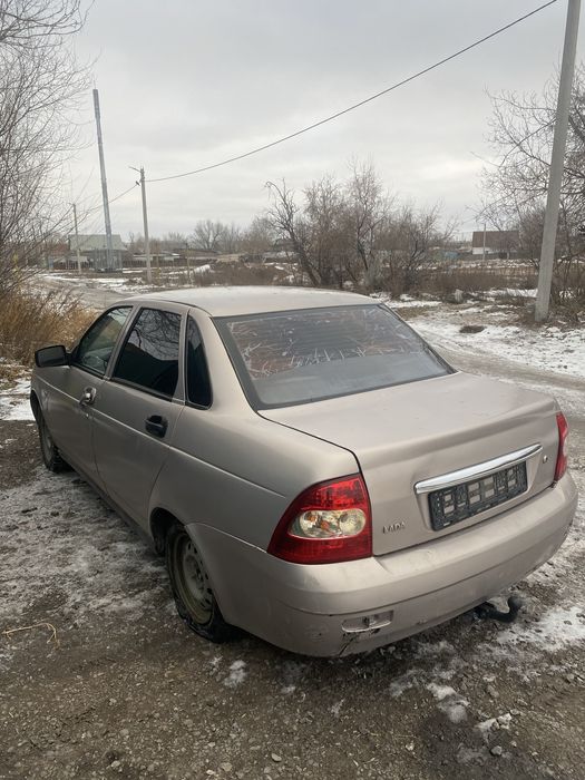 Приора на запчасти