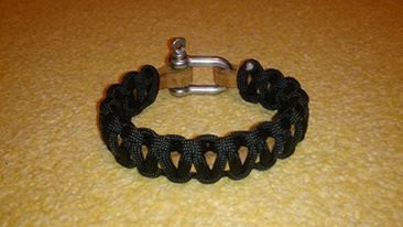 паракорд гривни и каишки за часовници
