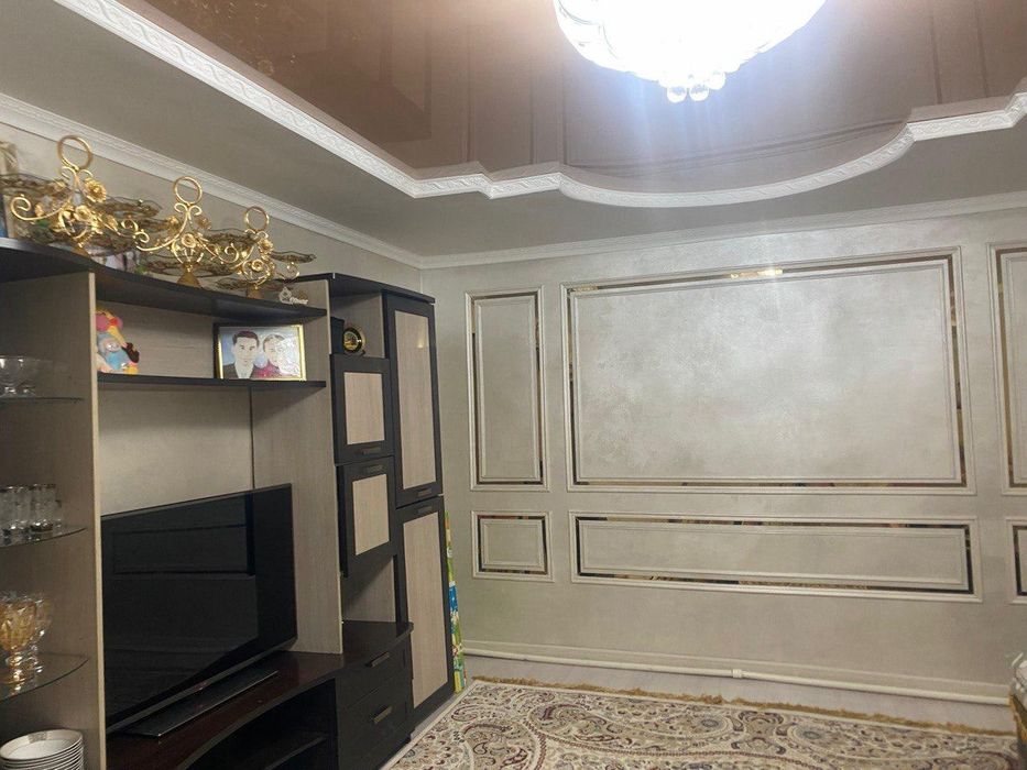 4 үйдің бір бөлігі, 4 бөлмелі үй сатамын.