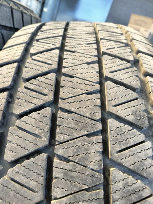 Шины зимние Bridgestone DM-V3