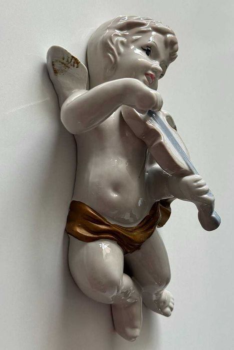 Винтидж порцеланова фигурка за окачване на стена