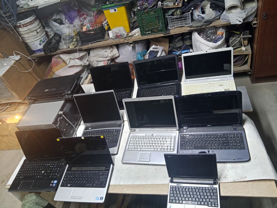 На запчасти ноутбуки