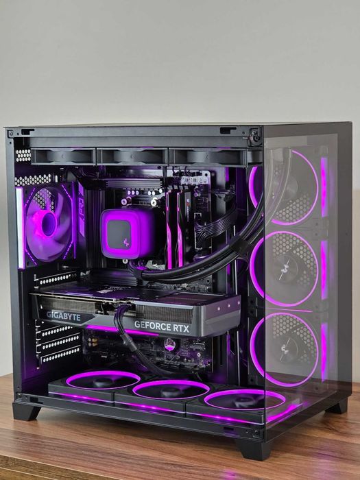 Геймърски компютър - Нов | Ryzen 7 7800X3D | RТX 5070 | 32GB DDR5 RAM | SSD NVMe )