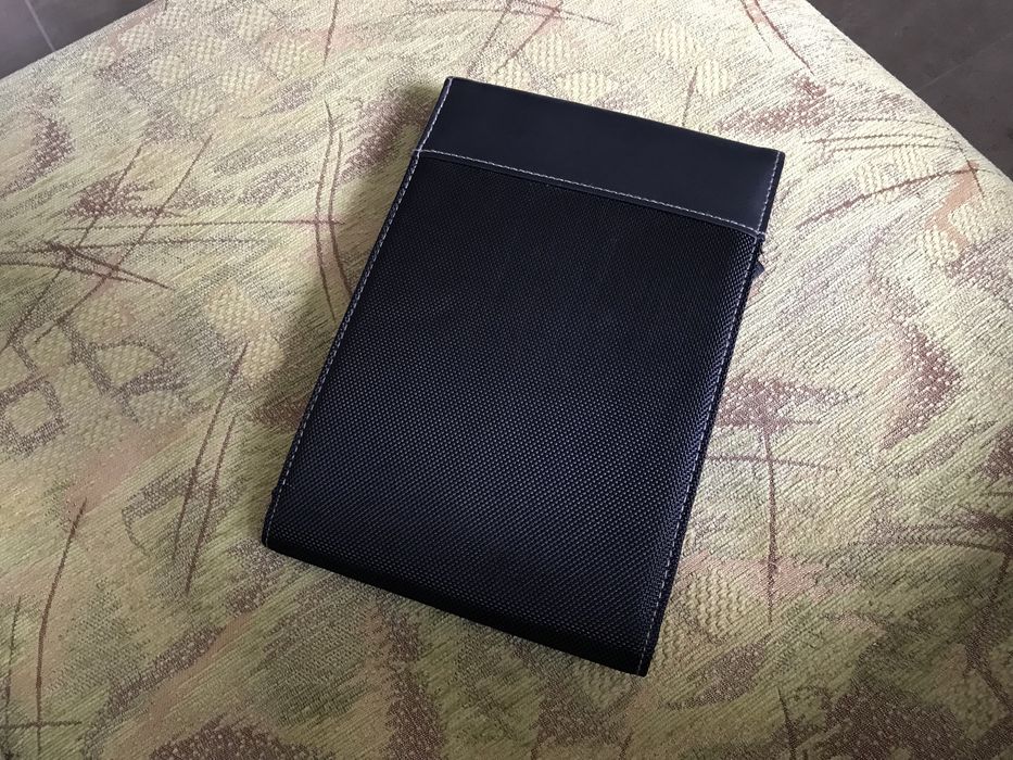 Кожено калъфче за документи Peugeot 508