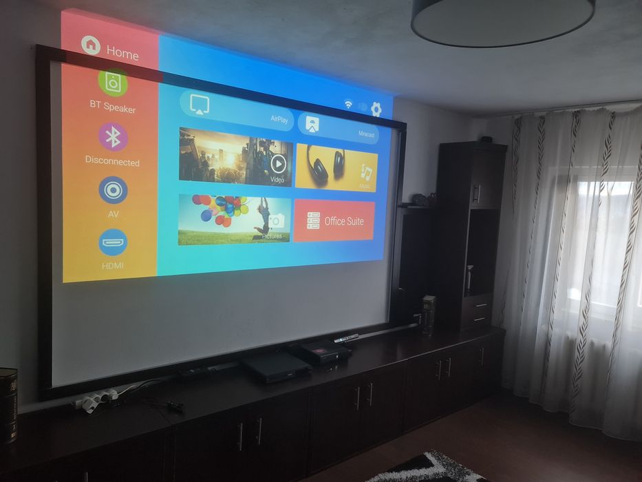 Videoproiector led full hd nativ