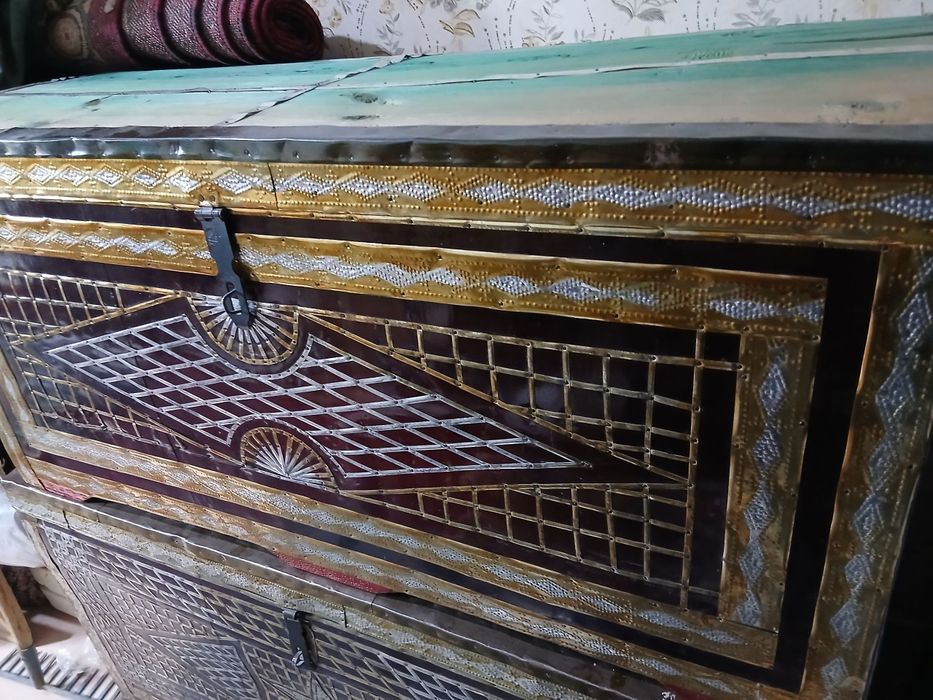 Сундук, sandiq, Сандиқ