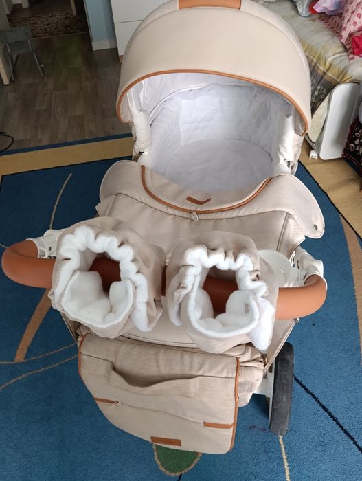 Продам коляску Adamex