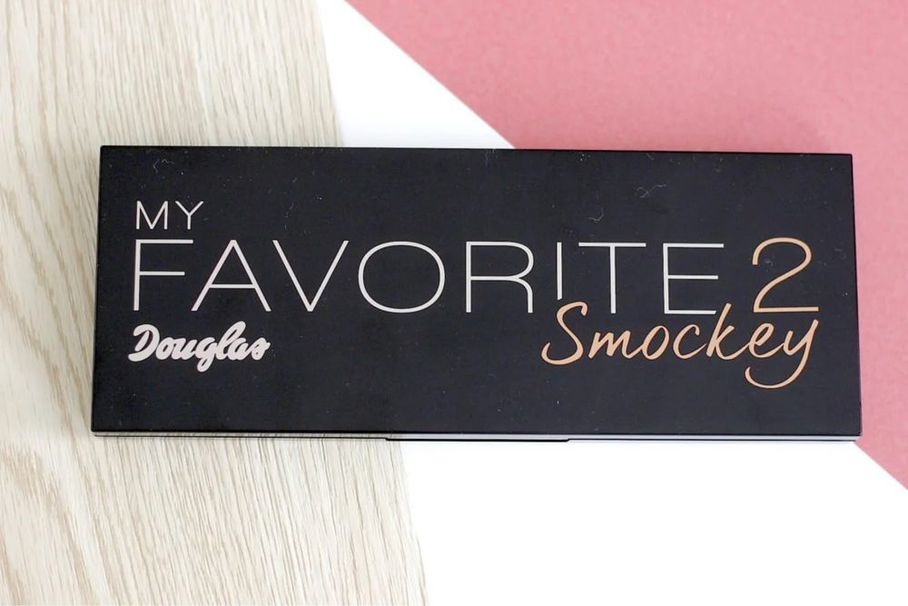 Палитра сенки за очи на Douglas