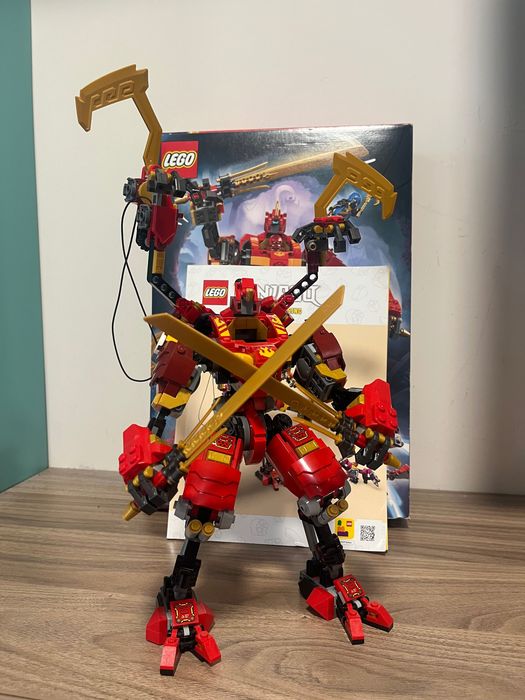 LEGO Ninjago - Роботът нинджа катерач на Кай