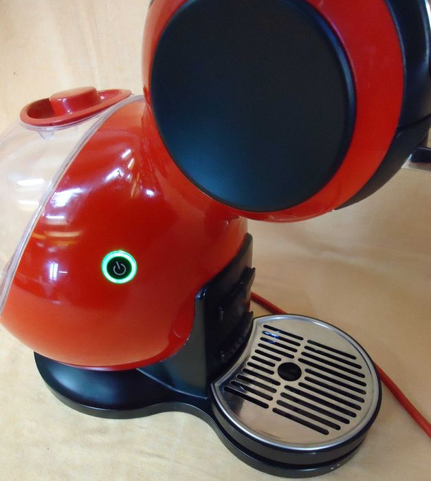 Кафемашина с гаранция 1 година NESCAFÉ® система Dolce Gusto Krups Melody.Red