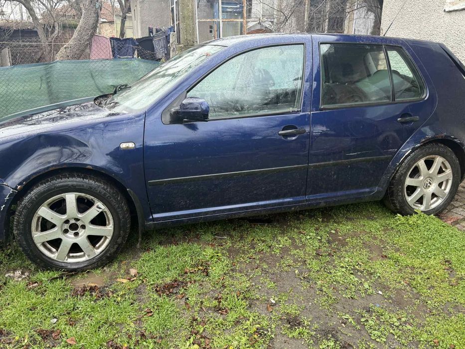 НА ЧАСТИ ГОЛФ 4 1.6 105кс