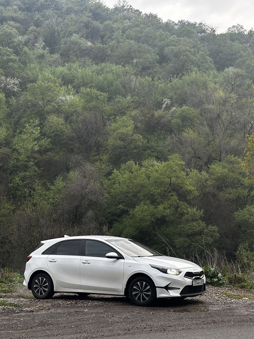 Kia Cee’d 2022 срочно