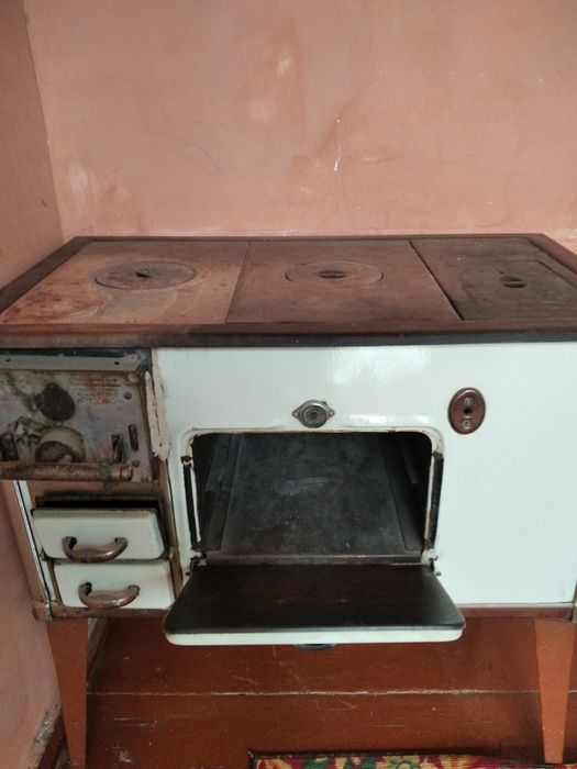 Газовая плита...