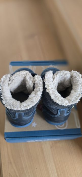 D.D.step ghete cu luminite M.20