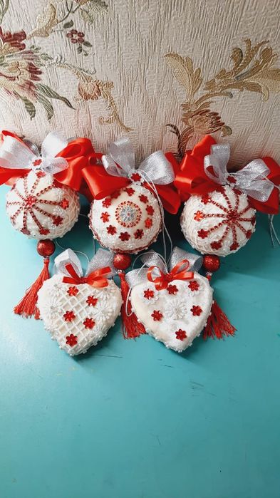 Ёлочные игрушки, шарики для елки. Подарок на новый год.