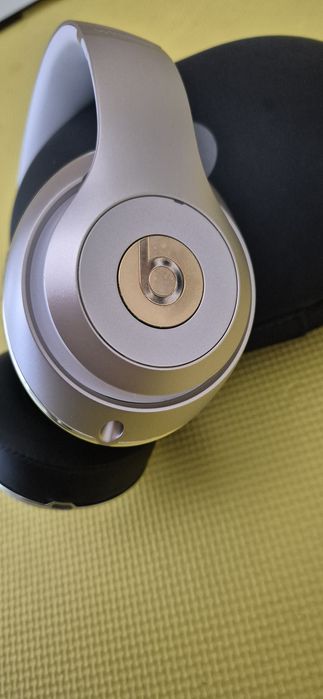 beats by dre studio 2 безжични слушалки