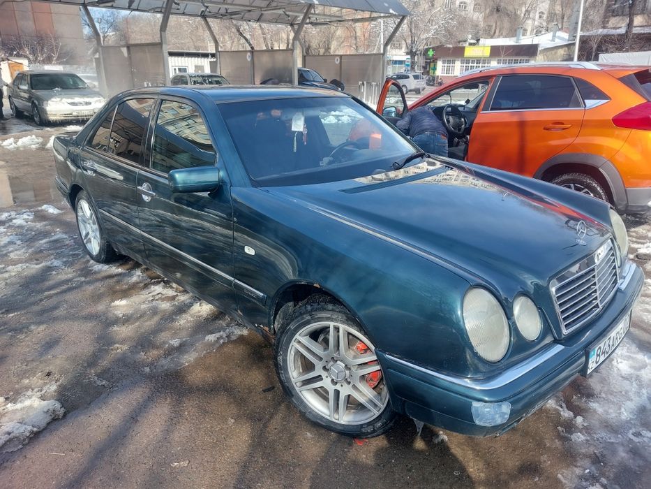 Машина хорошая  без вложений