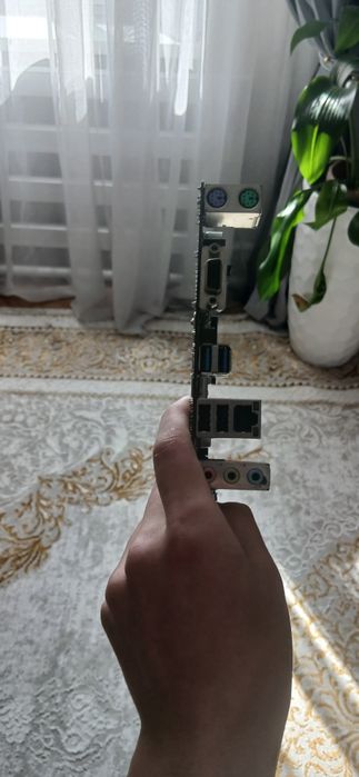 Материнская плата  h110m s2