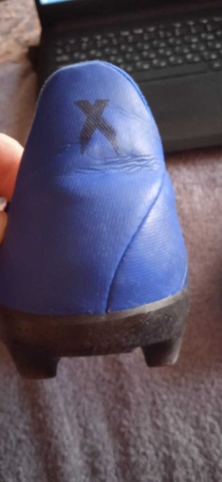 Футбольные оригинальные бутсы