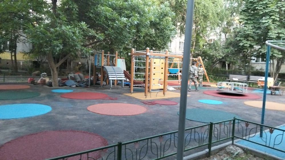 Тартан резиновый покрытие