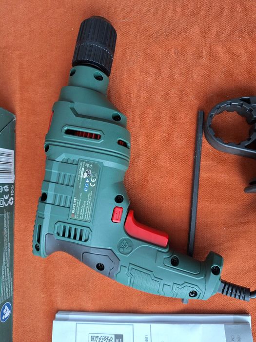 Mașină / bormasina de găurit cu impact Parkside PSBM D5