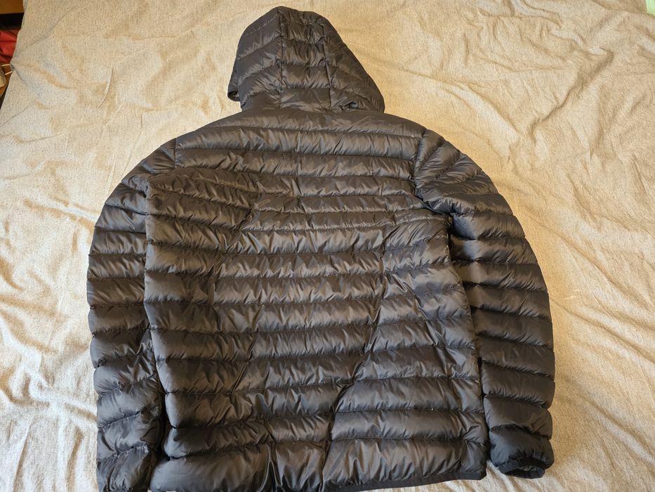 Greacă  Red Bull puf