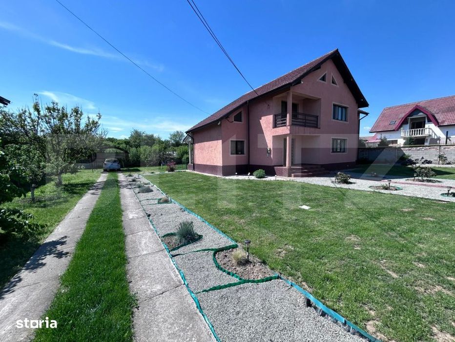 Casa 332 Mp,  Teren 1000 Mp -Zona Primaverii