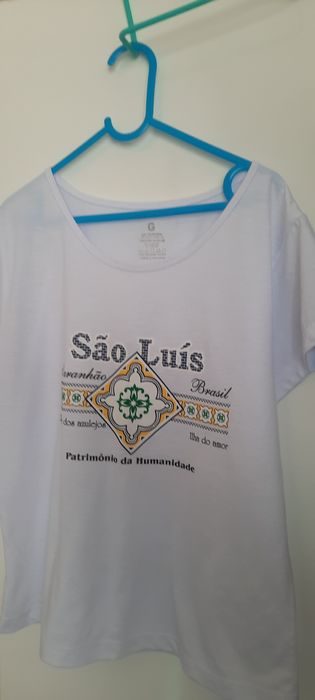 Тениска и блуза с дълъг ръкав