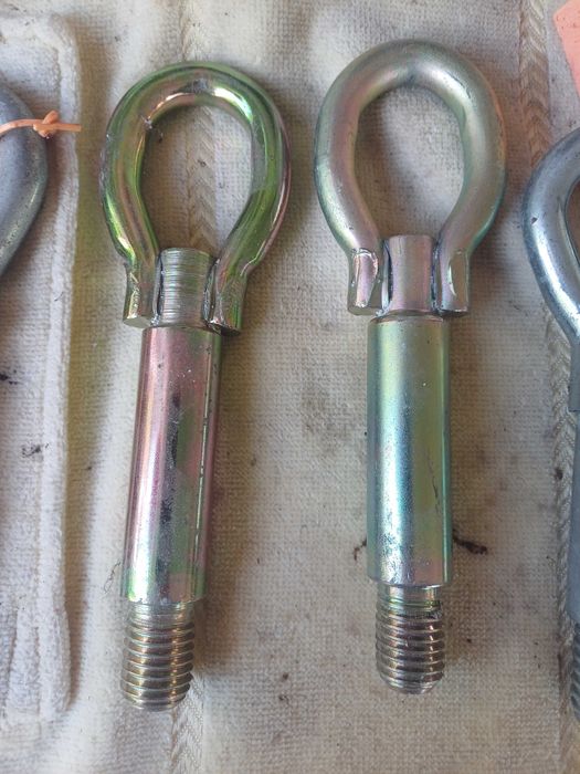 Куки за теглене за фолксваген и хонда и оригинални гайки хонда