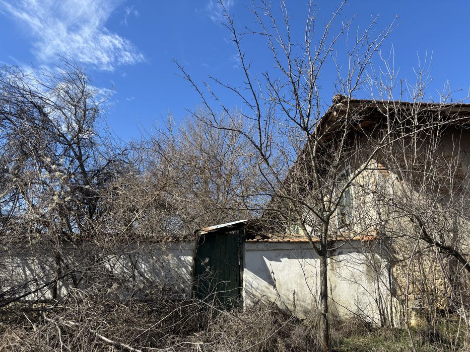 Къща в село Храброво
