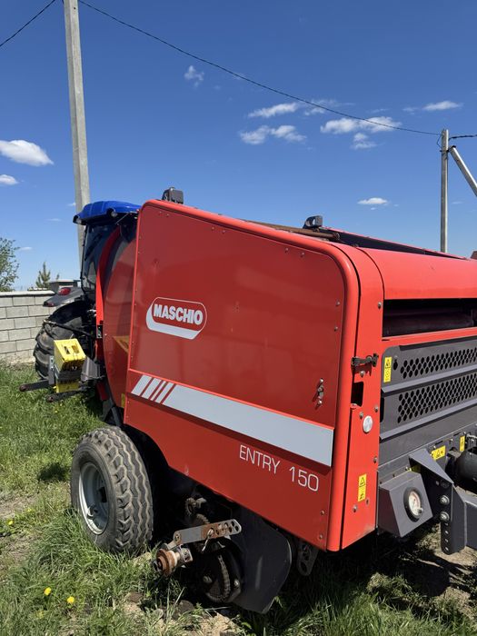 Продам пресс подборщик Maschio