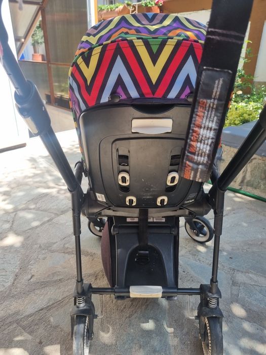 Практична детска количка