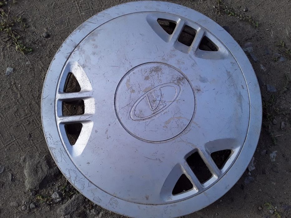 Продам колпак Bаз и Волга