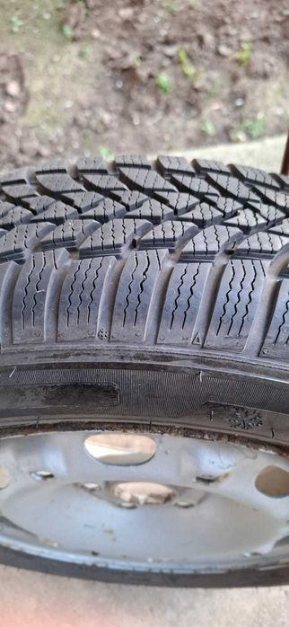 Vănd 4 roti cu jenti de iarna SnowMaster 2(folosite o iarna) 165/70R14