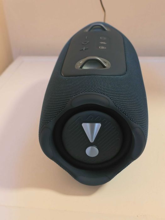 Преносима тонколона JBL Xtreme 5