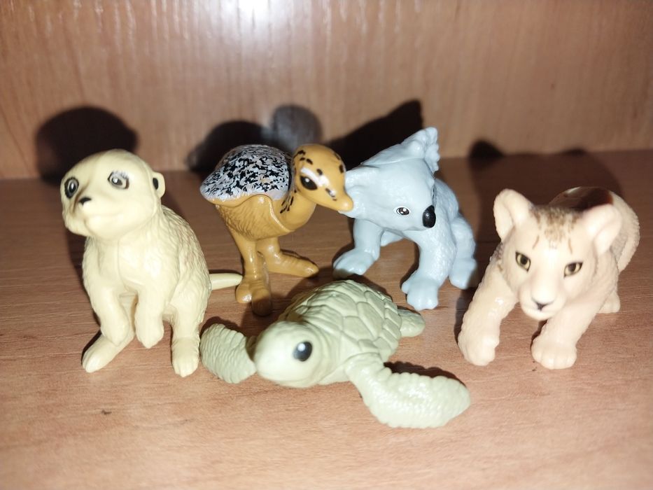 Киндер фигурки natoons динозавры и животные