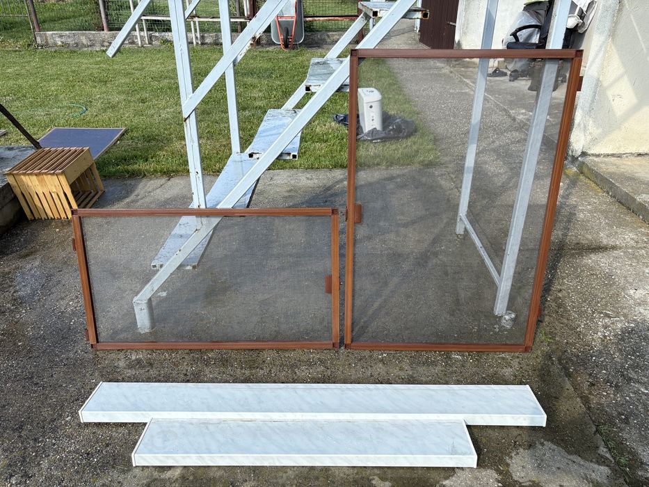 Termopane (culoare nuc)