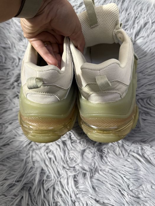 Balenciaga triple s 37