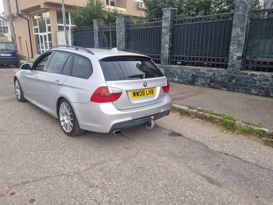 Продавам бмв е91 М-пакет на части 320д 177кс автомат