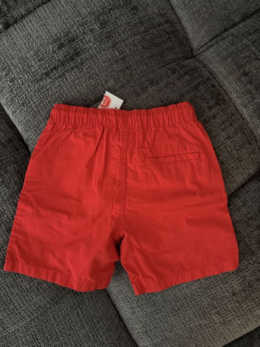 Pantaloni scurti copii Coccodrillo 122-128 cm (7 ani ) Noi Pret : 50 lei (2 perechi )