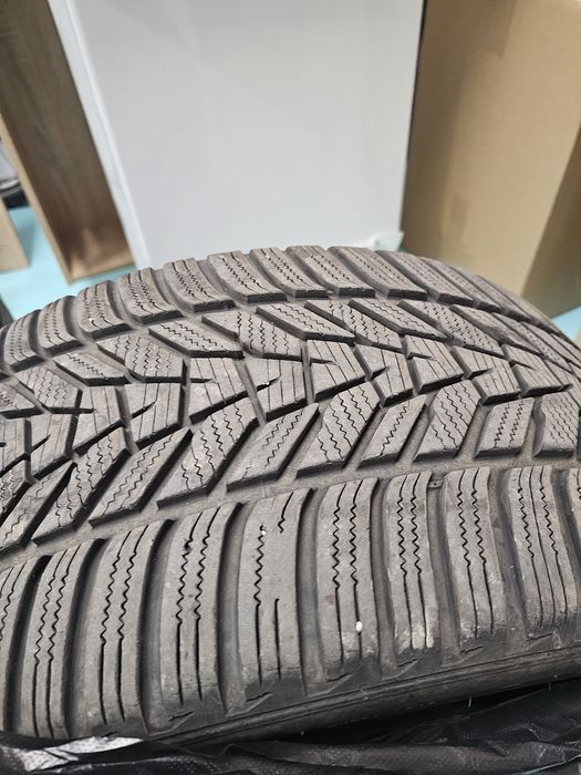Зумни гуми Hankook 20-ки