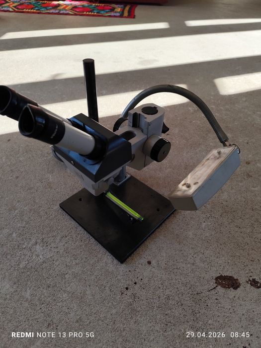 Vând Microscop Stereo Profesional ZEISS (West Germany) - Calitate Industrială pentru Atelier, Electronice sau Bijuterie