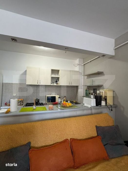 Apartament cu 2 camere, 50mp, decomandat, terasa 18mp, zona Porii