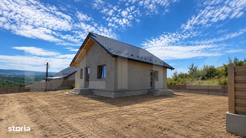 Casa individuala, 70 mp, teren 305 mp, zona Hlincea