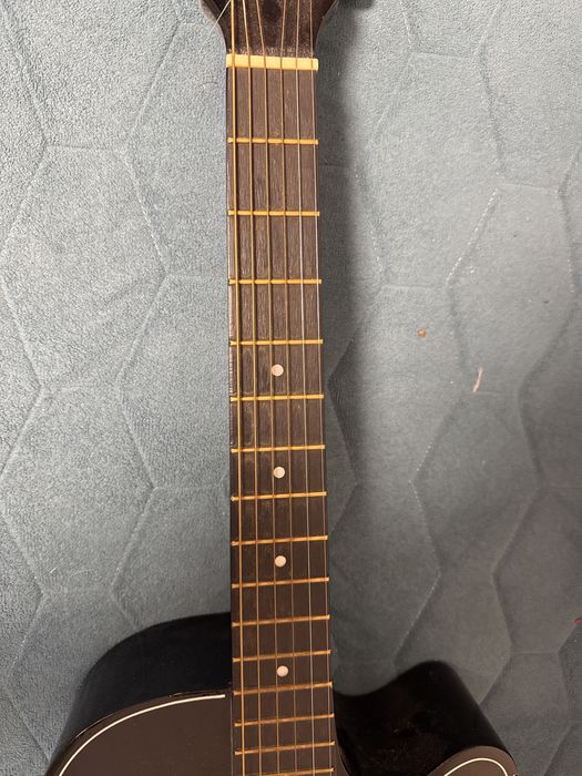 Музыкалный инструмент,гитара